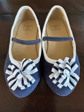 Janie and Jack Navy and White Bow-Accent Mary Jane Flats